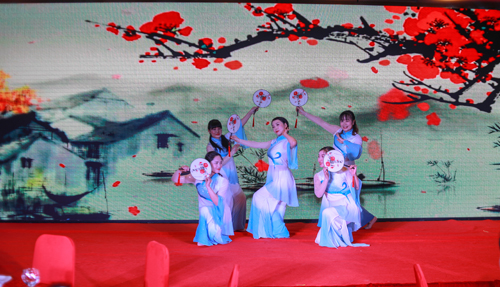 大禹漢光2018年“同心同行，共創(chuàng)未來”主題年會圓滿成功